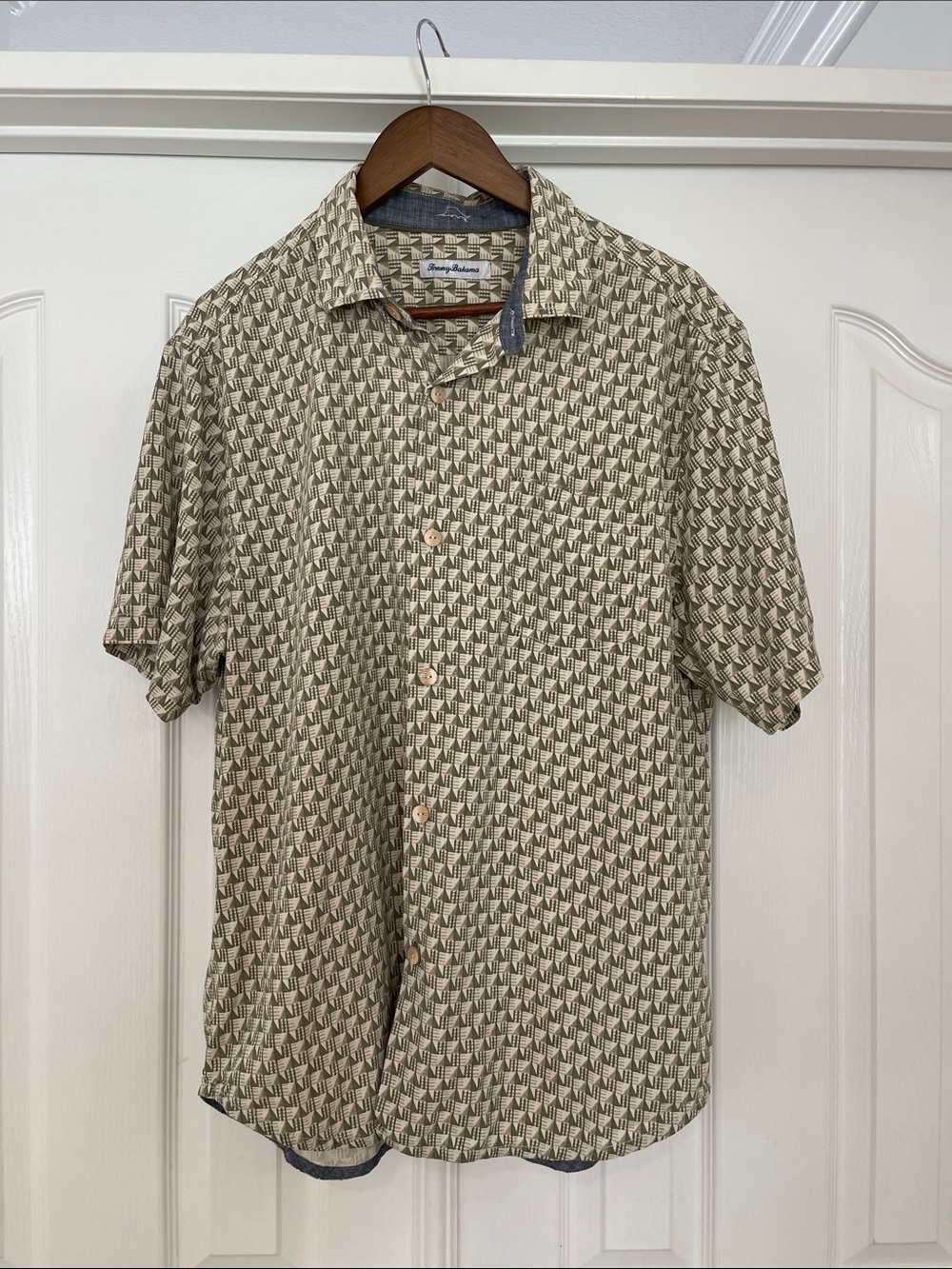 Tommy Bahama Silk Taupe Geometric Short-Sleeve Button-Up Shirt sz L